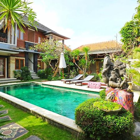 Raj Sindhu Sanur Appartement Denpasa Buitenkant foto
