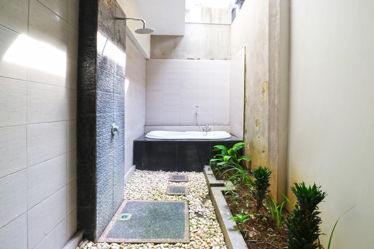 Raj Sindhu Sanur Appartement Denpasa Buitenkant foto
