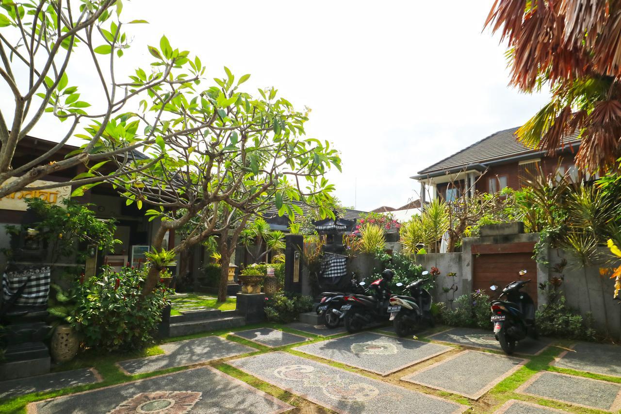 Raj Sindhu Sanur Appartement Denpasa Buitenkant foto