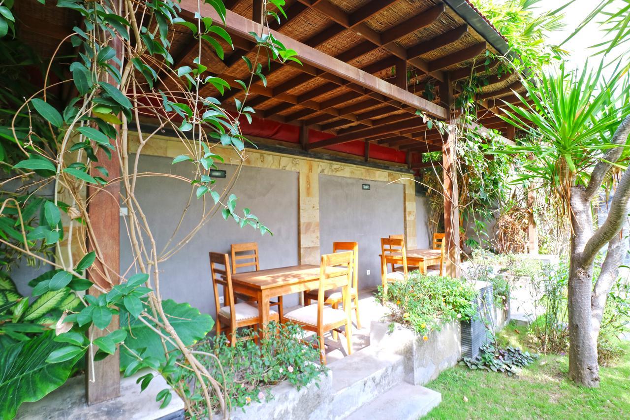 Raj Sindhu Sanur Appartement Denpasa Buitenkant foto